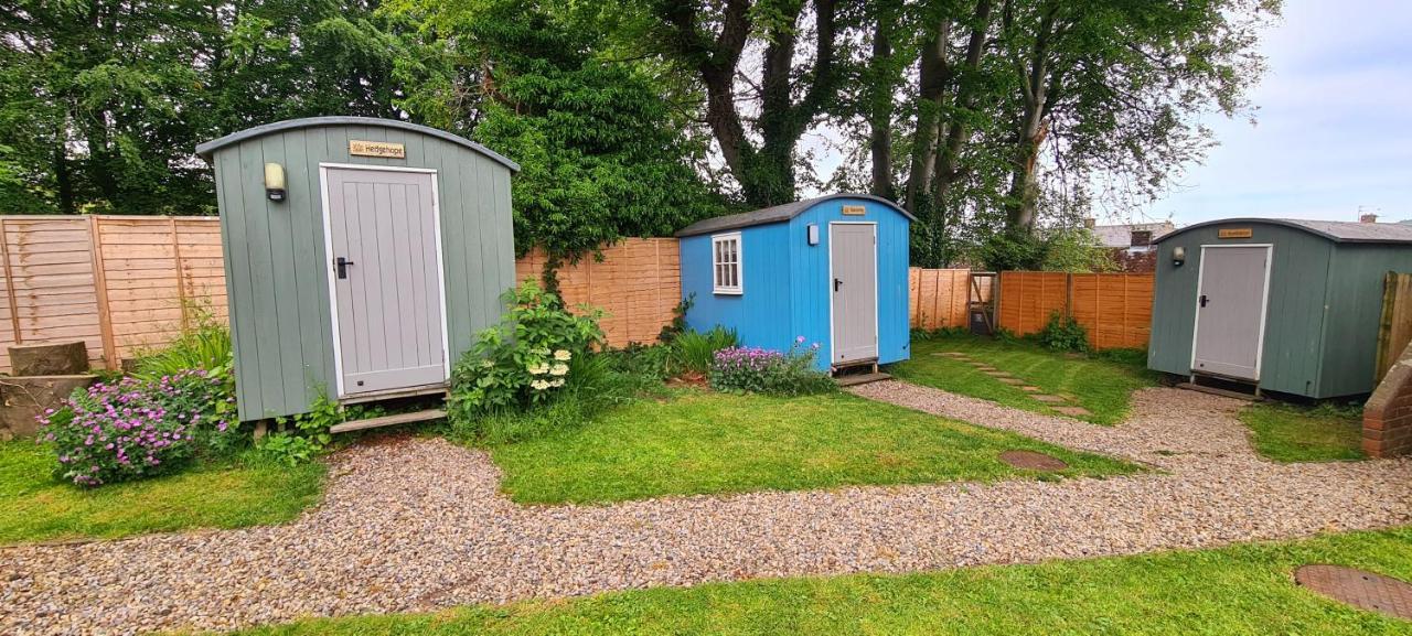 Wooler Hostel And Shepherds Huts Exterior photo